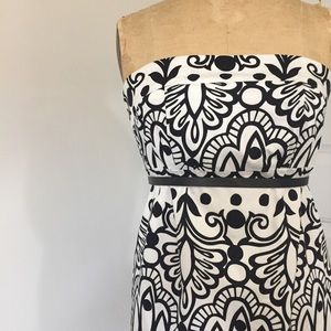B&W Strapless Cotton Dress. Size M.